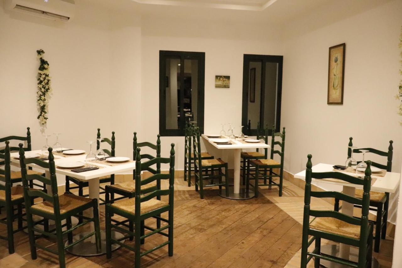 Hostal Restaurante Benalup Golf Zewnętrze zdjęcie